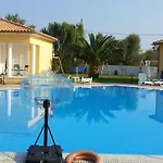 Iliaktida Studio-villas Frínion