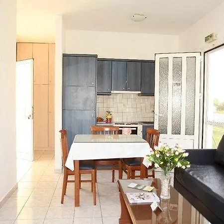 Villa Iliaktida Studio-villas