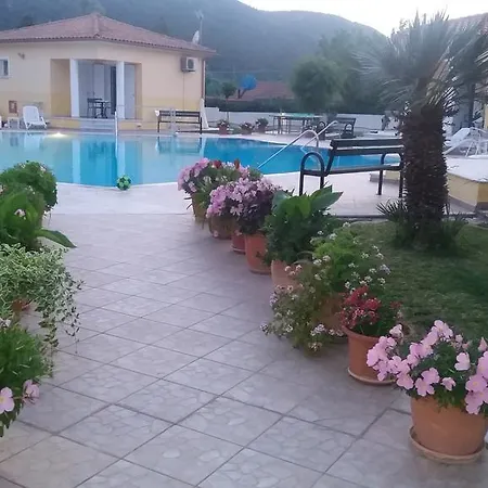 Iliaktida Studio-villas Βίλα Φρύνι